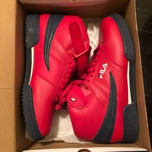 Fila gym shoes